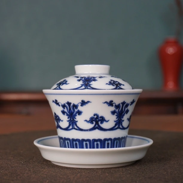 【锦玉清韵 王琳窑】手工手绘青花宝相花三才盖碗 120ml