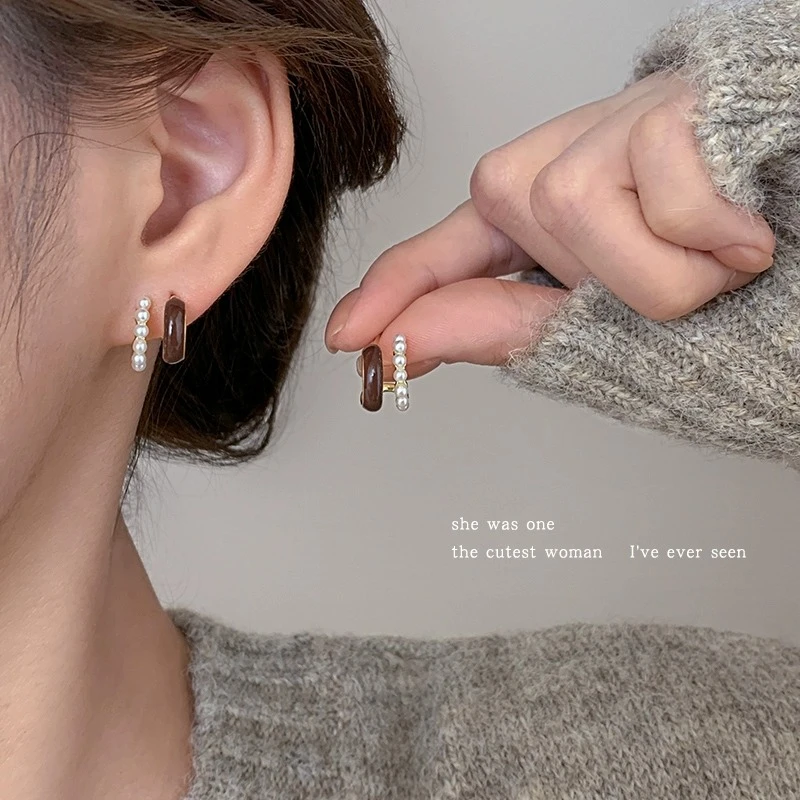 合金仿珍珠耳饰 珍珠耳钉女耳环c型耳圈高级感耳坠红色耳饰配饰品