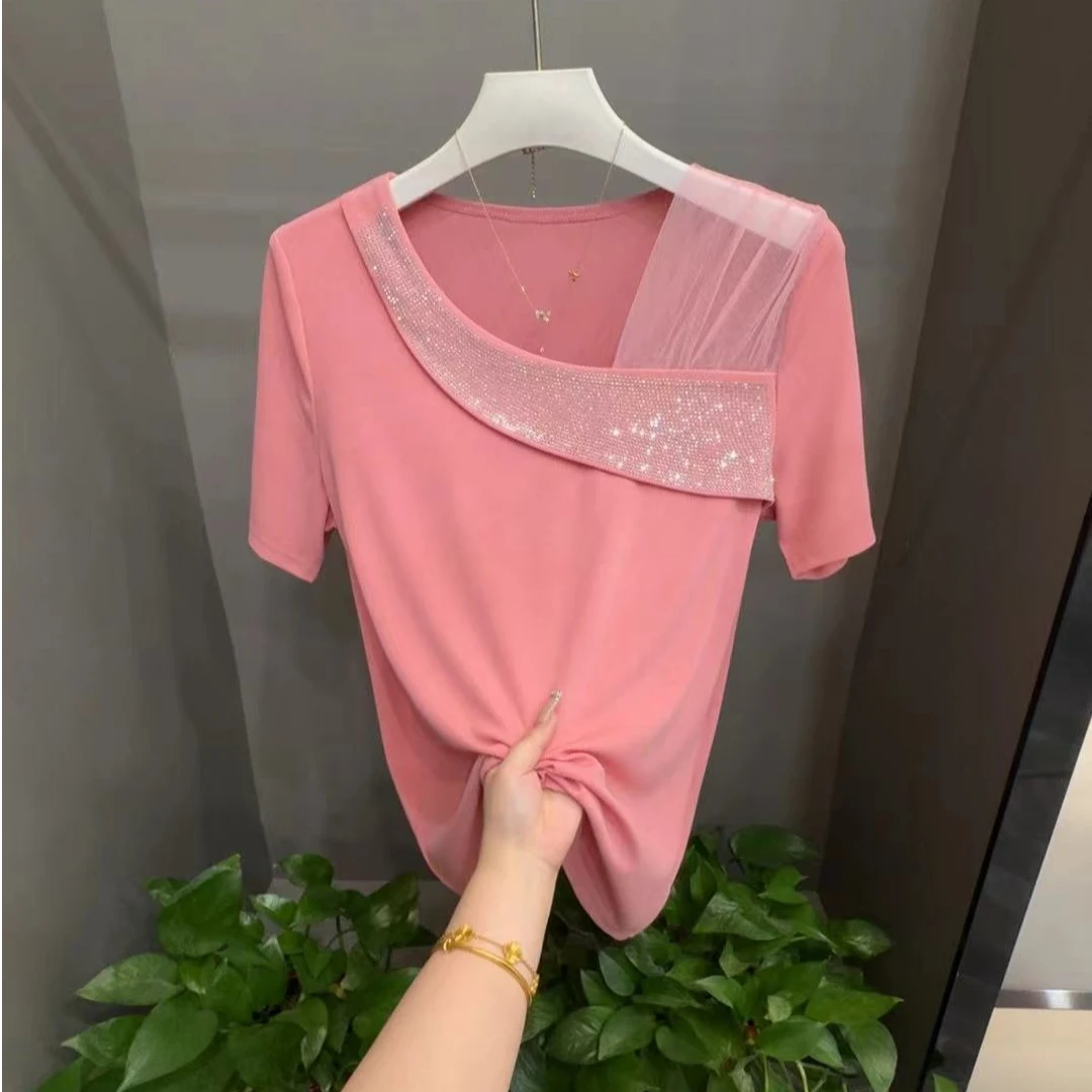 2024夏季新款轻奢大码显瘦遮肉百搭蕾丝拼接粘钻V低领短袖675