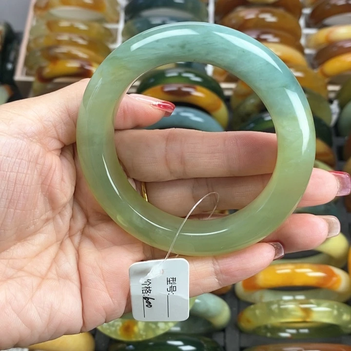 蛇纹石玉手镯未镶嵌56