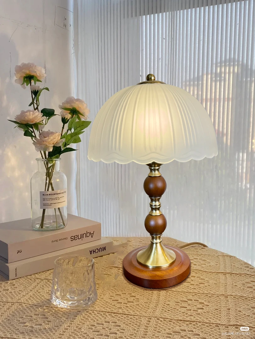 实木台灯复古卧室床头台灯轻奢台灯美式客厅中式装饰书房护眼台灯
