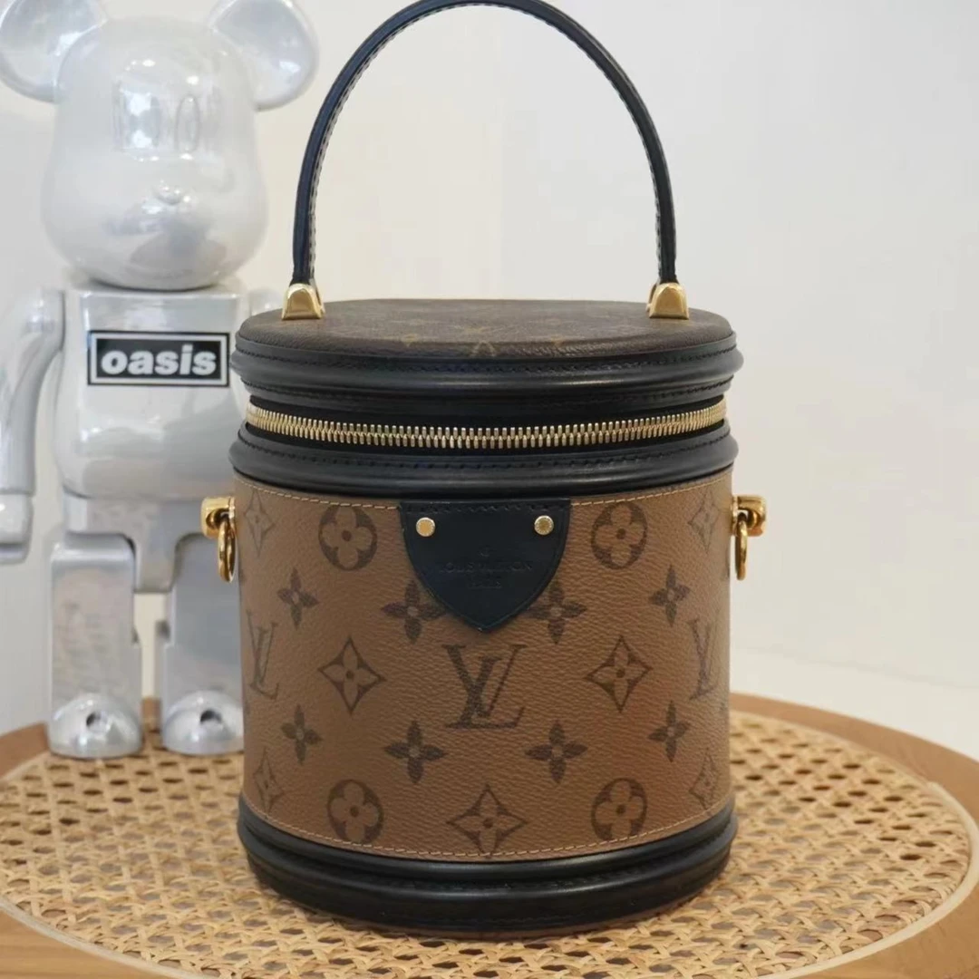 99新 LouisVuitton/路易威登 发财桶手提斜跨包/成色以直播间为准