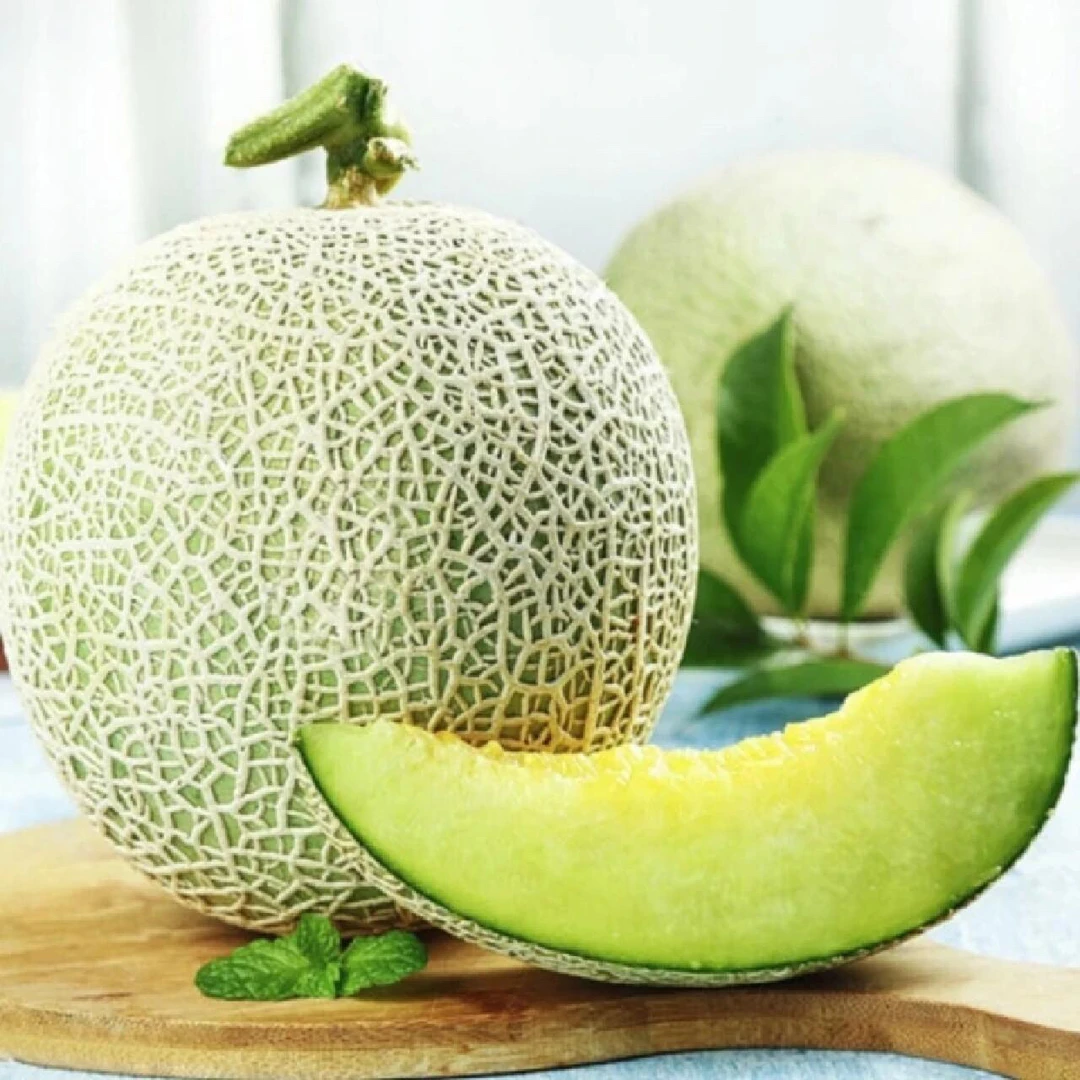 牛三网纹瓜甜瓜一个约800-950g，去皮备注下单