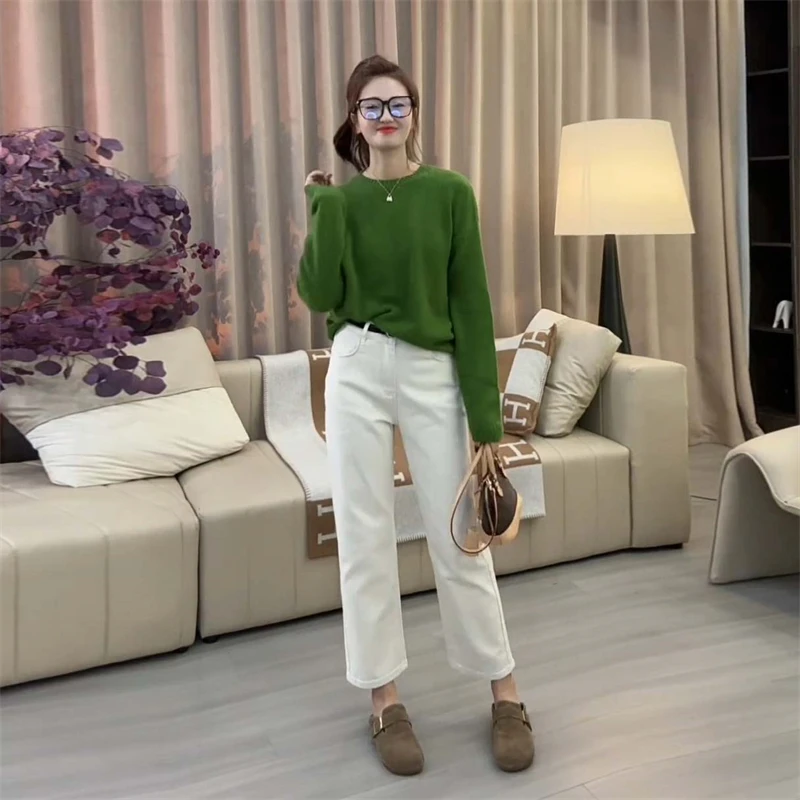 显瘦春季高级感时尚套装女2025简约通勤圆领上衣休闲直筒裤两件套