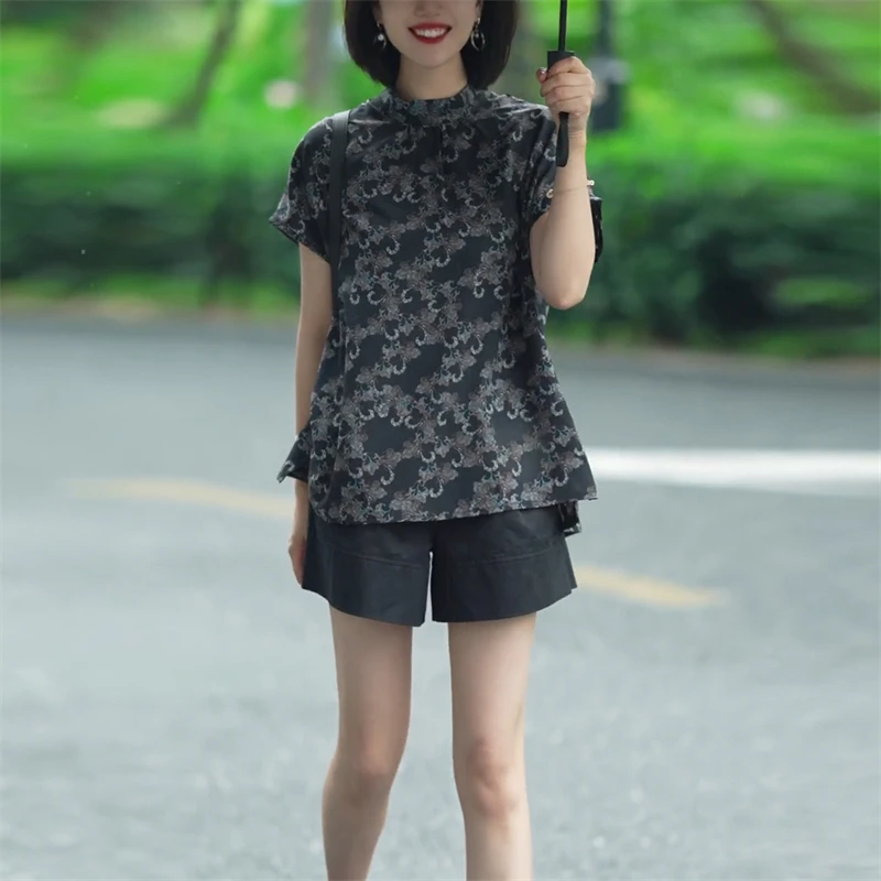 时尚女士休闲套装夏季新款设计感国风短袖轻奢上衣宽松短裤两件套