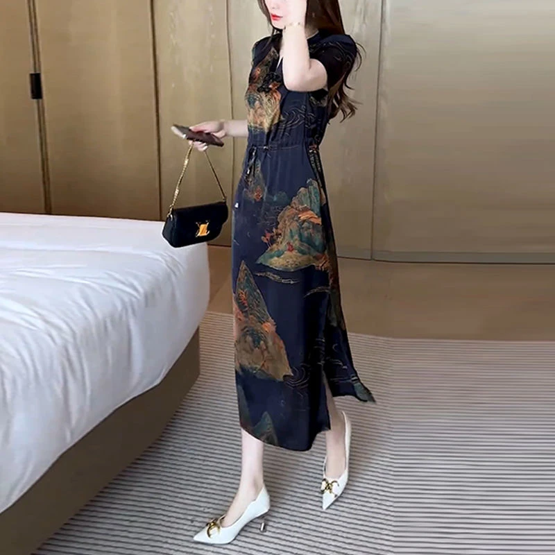 收腰显瘦法式气质连衣裙女2025夏季开叉设计感山水画印花短袖裙子