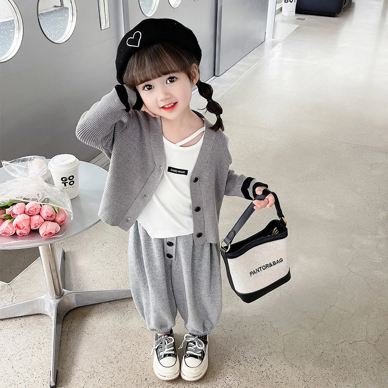 女童宝宝儿童秋装2025新款春秋洋气针织上衣女外套孩衣服时髦潮