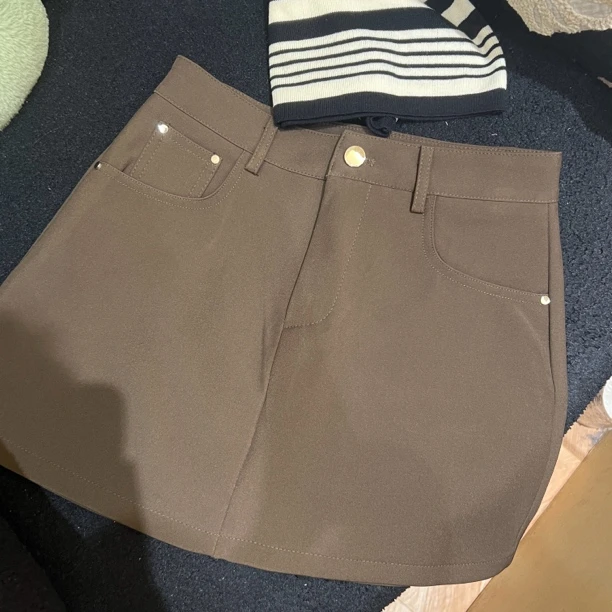 A版遮胯显瘦西装短裙 中高腰百搭经典纯色裤裙