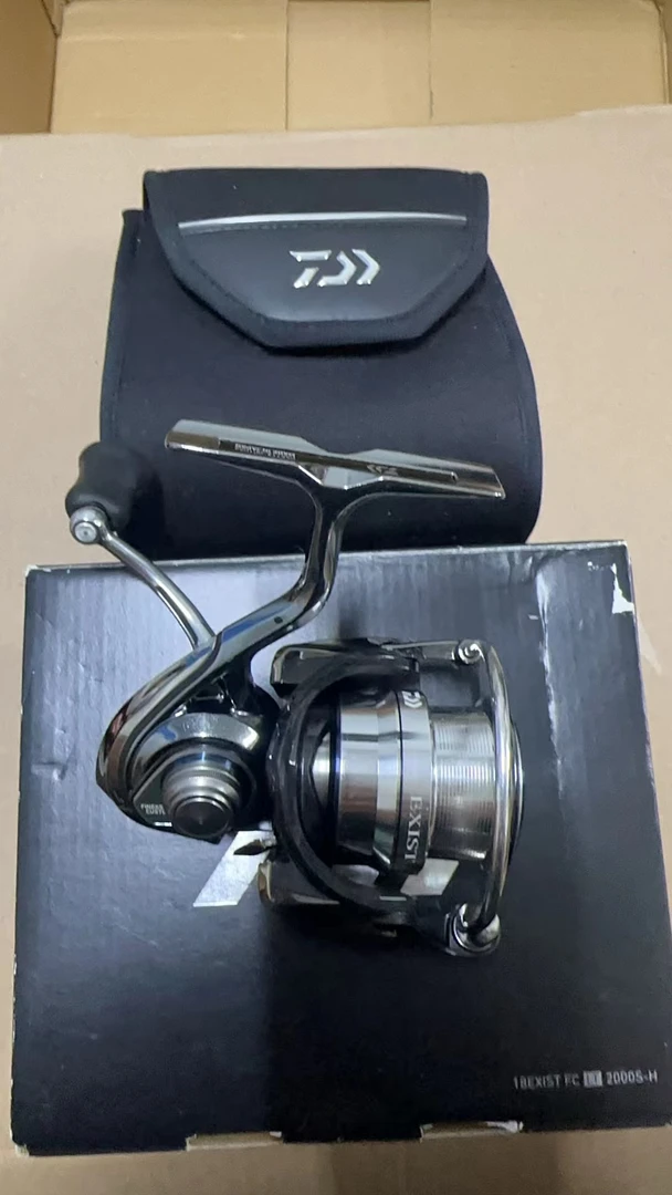 A6-17号 18款 伊克斯LT2000S-H 纺车轮 箱说包齐全（日行中古品）