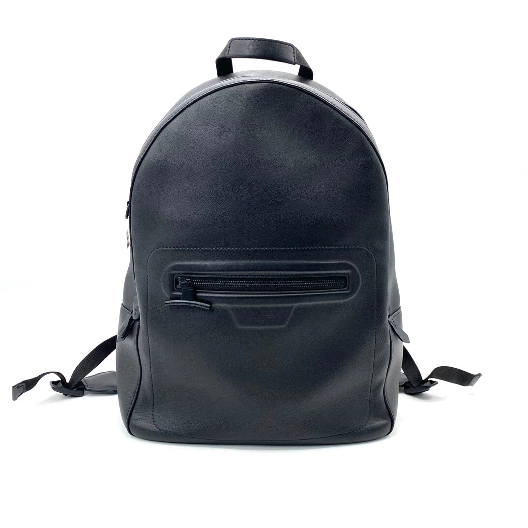 95新 LouisVuitton/路易威登 限量黑色全皮双肩包 尺寸32/42