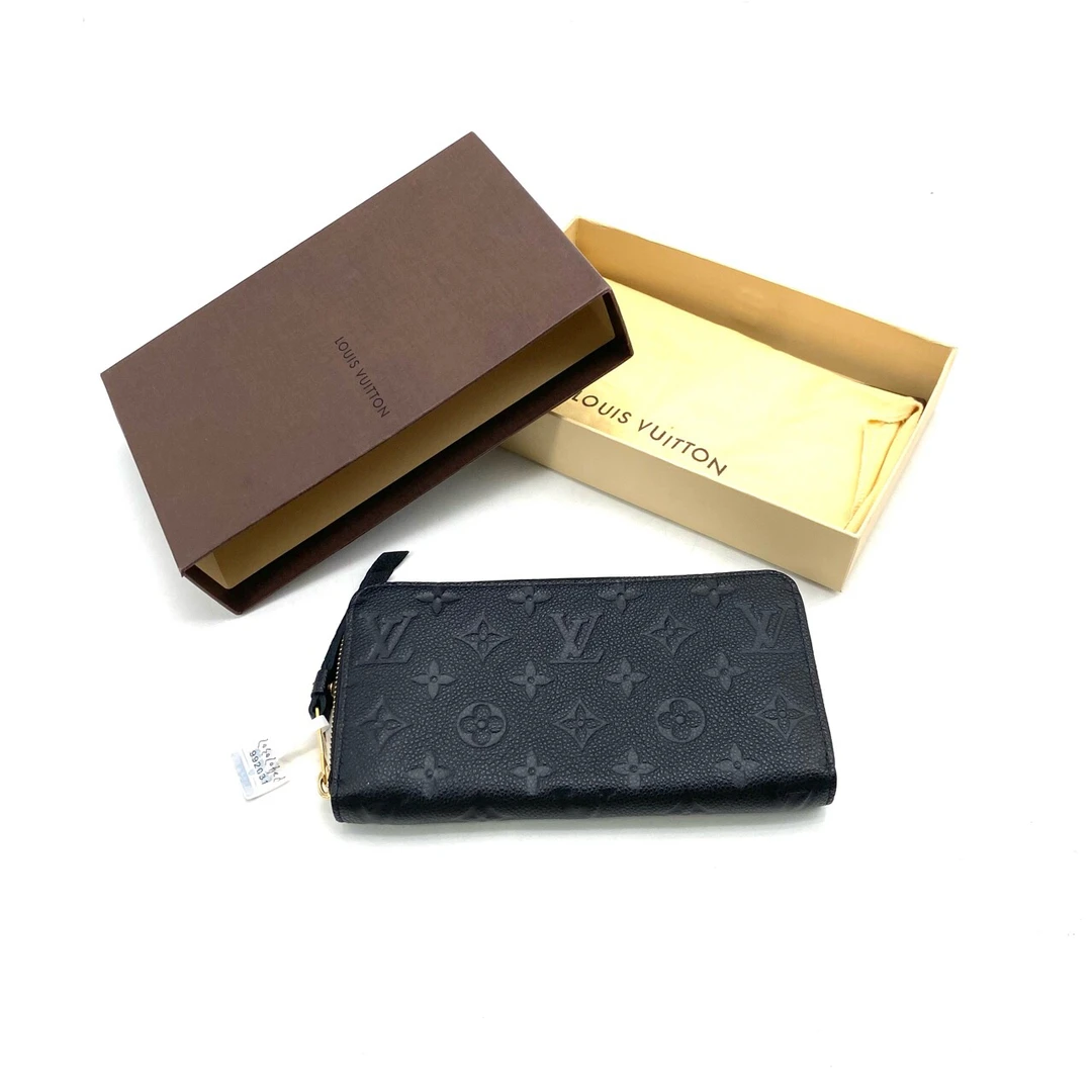 99新 LouisVuitton/路易威登 黑色全皮压花拉链钱包 尺寸19/10