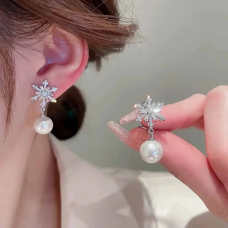 合金耳饰 s925银针高级感轻奢雪花珠珠耳环新款长小众设计耳钉女