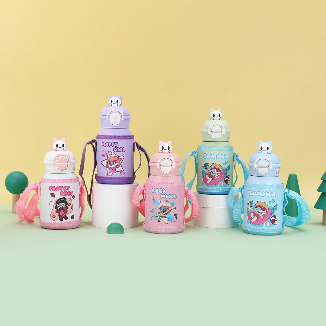 阳光童年背带保温壶网红时尚可爱便携大容量幼儿园学生斜挎大肚杯