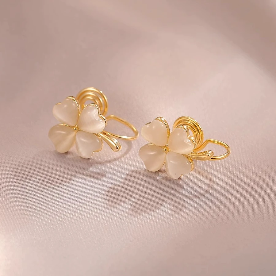 合金耳饰 四叶草耳夹女蚊香盘无耳洞小众高级感耳环轻奢气质耳饰