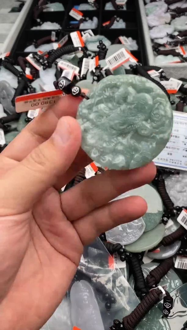 【闪购商品】翡翠颈饰未镶嵌天然翡翠 一物一图