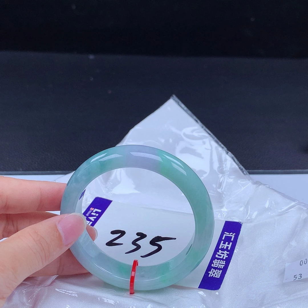 翡翠手镯未镶嵌手镯001483