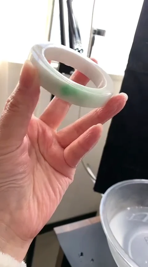 【闪购商品】定制翡翠手镯未镶嵌309