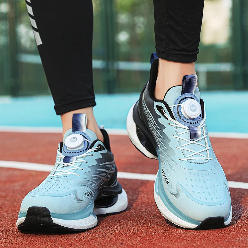 赤兔7跑步鞋男2024新款青少年运动鞋学生中考飞电3减震免系带跑鞋