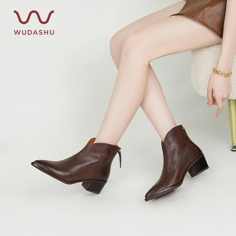 吴大叔秋冬新款珍皮尖头西部复古斜口短靴