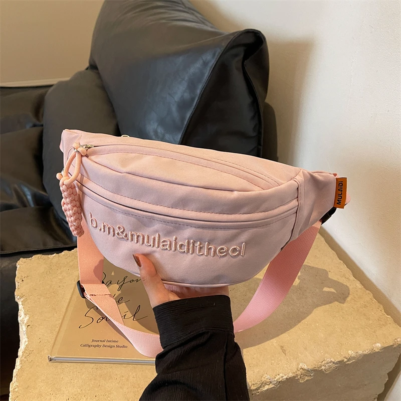 刺绣纯色百搭斜挎时尚胸包简约尼龙布休闲洋气百搭网红单肩腰包包