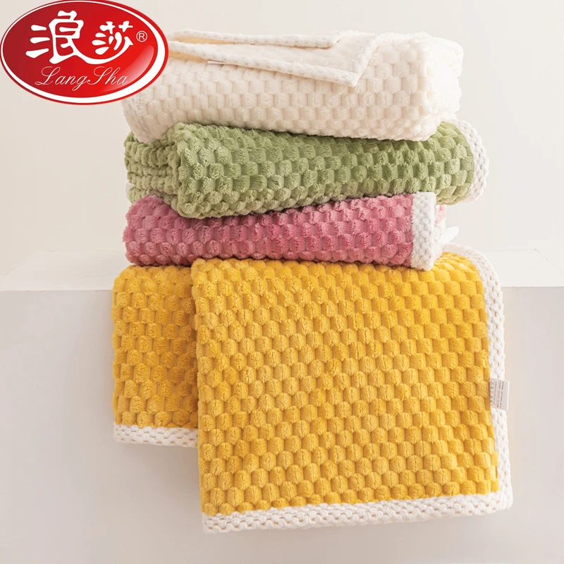 浪莎A类加厚盖毯珊瑚法兰绒毛毯子冬季保暖床单不掉毛