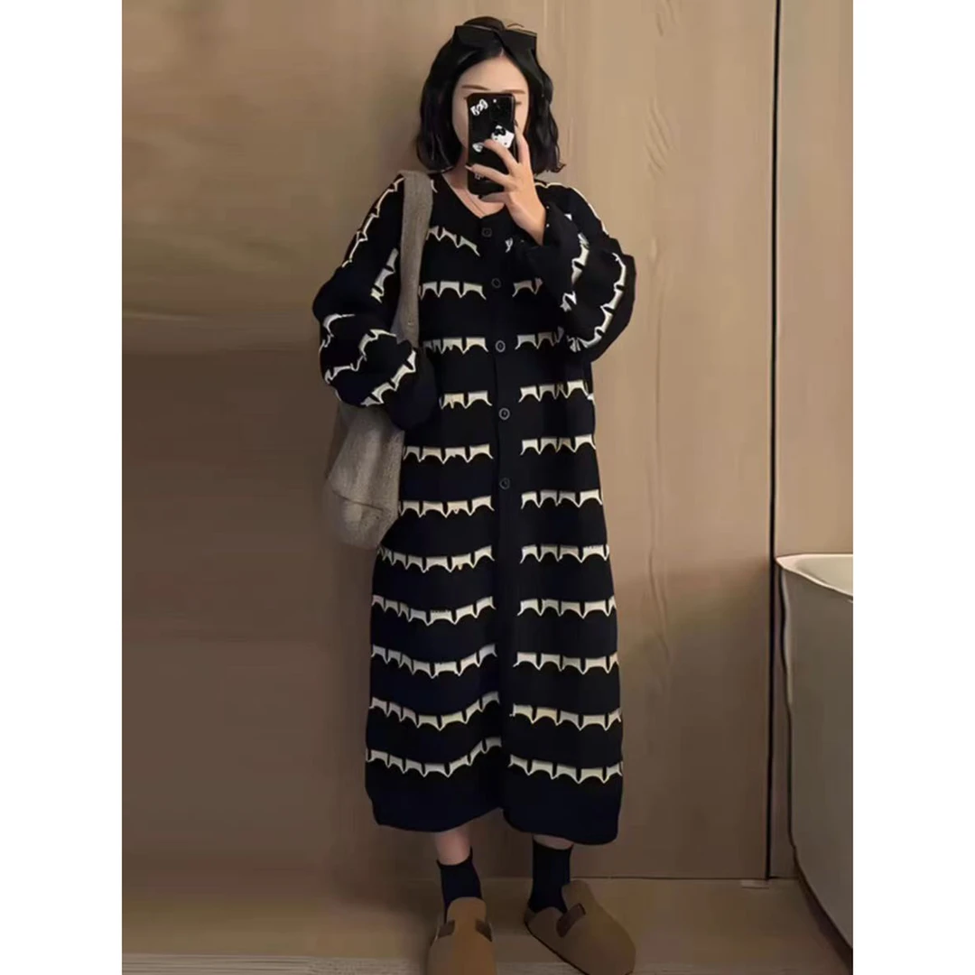 宽松简约入秋条纹毛衣裙高级感气质慵懒风直筒针织连衣裙2025新款