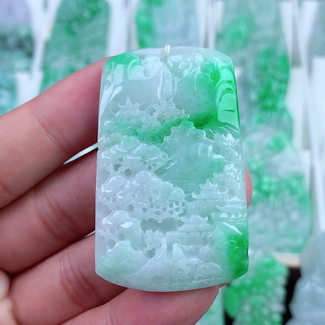 翡翠颈饰未镶嵌翡翠吊坠