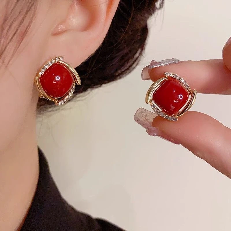 铜合金耳饰 几何高级感洋气耳饰时尚风个性红色方形耳环小众1146