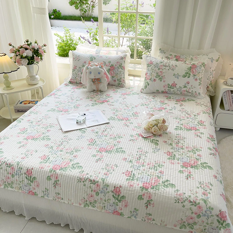 网红全棉绗缝碎花纯棉三件套床盖春秋榻榻米雪纺花边夹棉床上铺盖