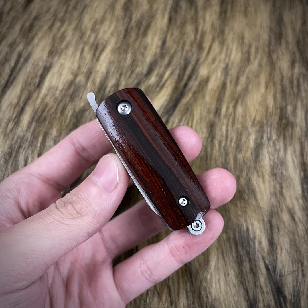 【合规】迷你紫光檀D2钢小刀