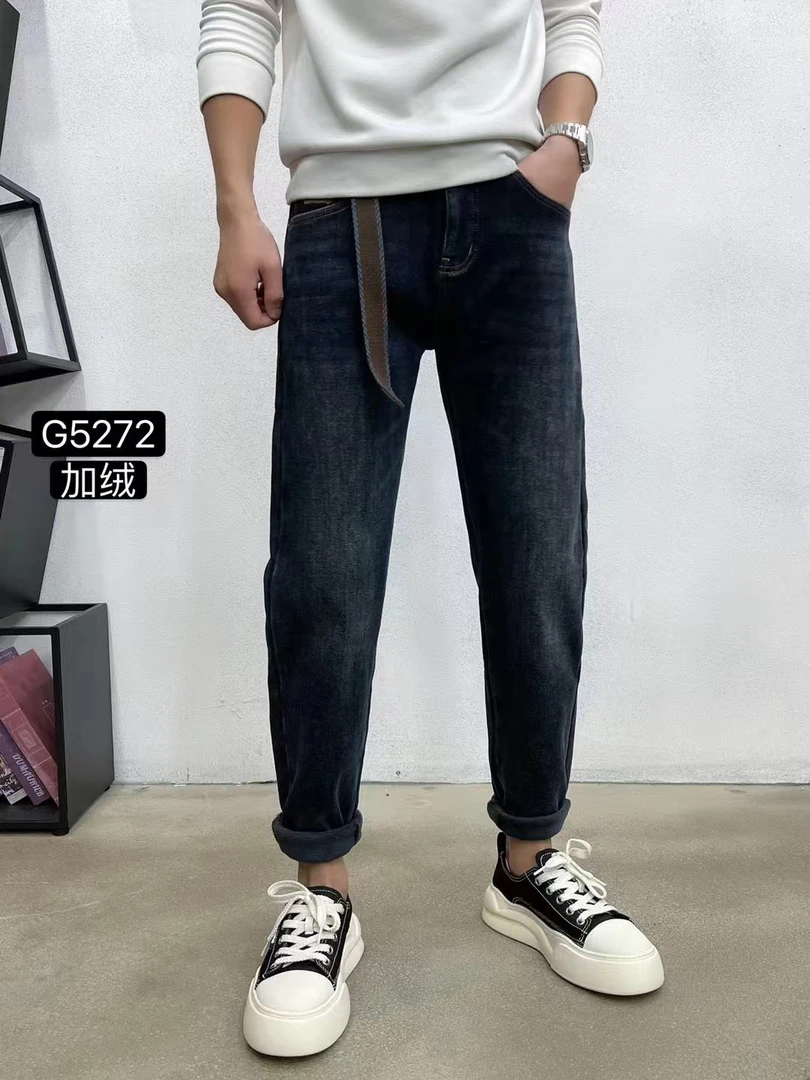 男士小脚加绒牛仔裤