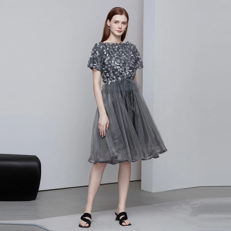 S·DEER圣迪奥时尚设计师款通勤百搭收腰不规则夏连衣裙S222Z125P