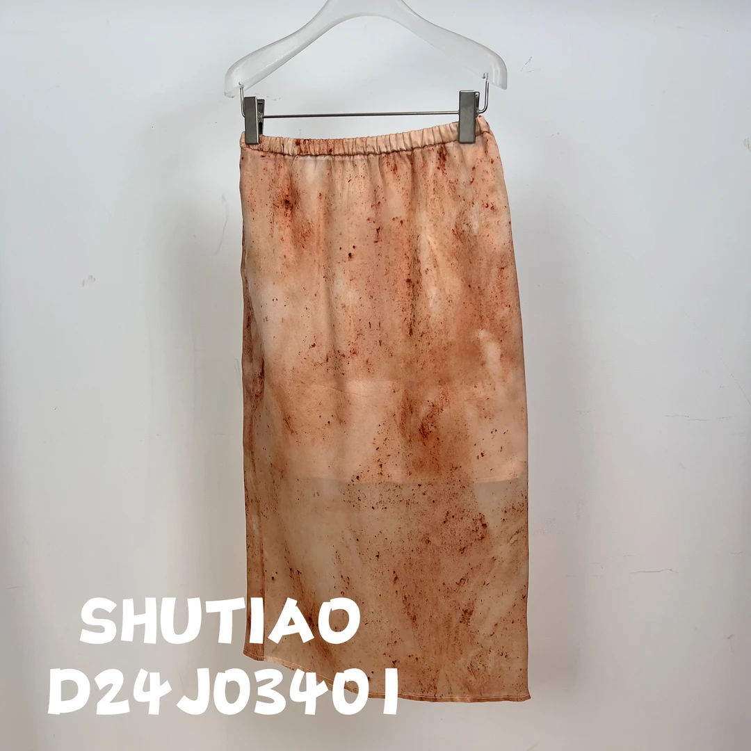 【SHUTIAO】2024秋冬：新款小众设计款裙子D24J03401