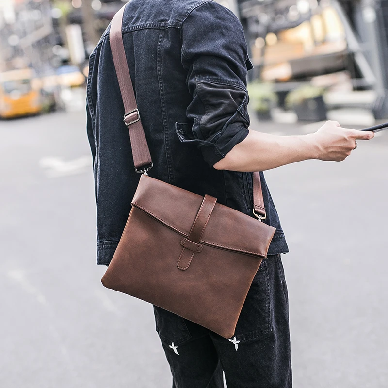 单肩包男 斜挎包男士潮流日韩复古邮差包休闲时尚ipad斜跨包男包