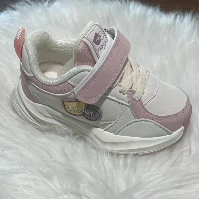 豆子025皮面超轻机能鞋