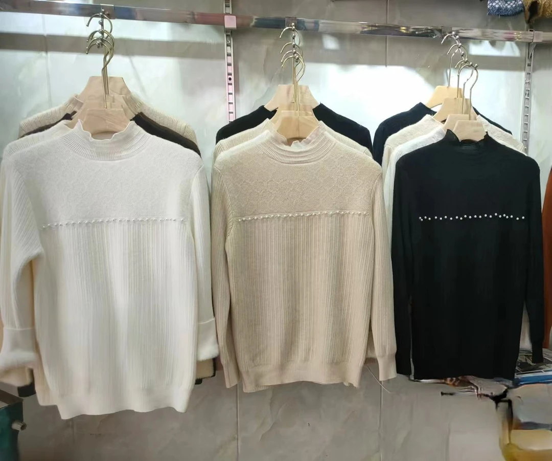 冬季蕾丝领加厚加绒毛衣女秋冬2025新款爆款时髦洋气针织打底衫