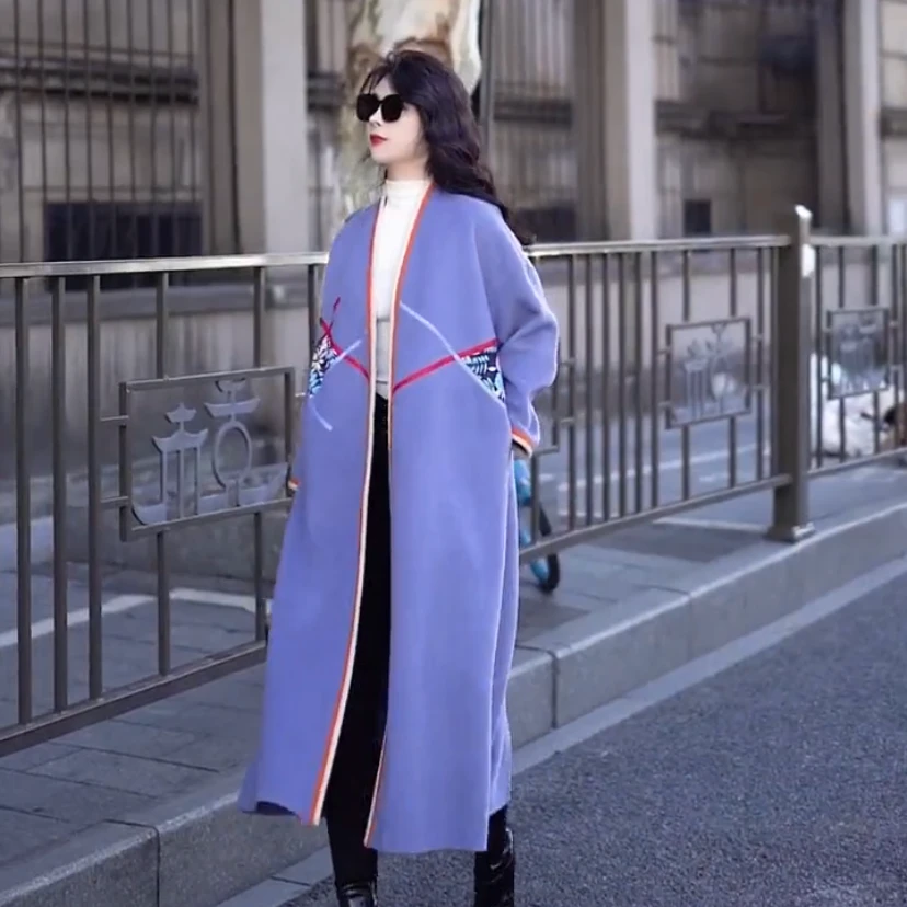 2023年冬季新款气质新中式国风手工刺绣拼接双面羊毛大衣中长款女