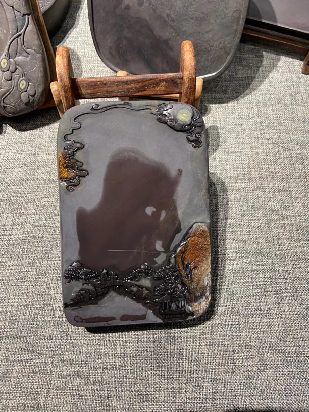 端砚之山水仿友图