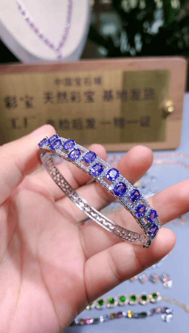 【闪购商品】坦桑石手镯银S925镶嵌.