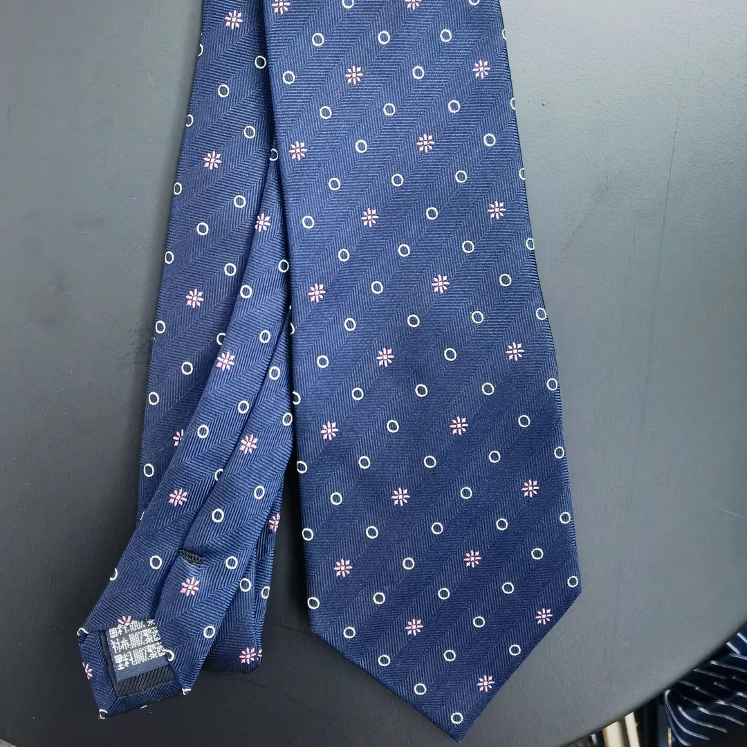 衫海西服桑蚕丝领带