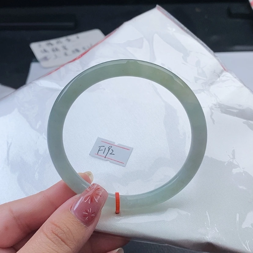 【闪购商品】翡翠手镯未镶嵌
