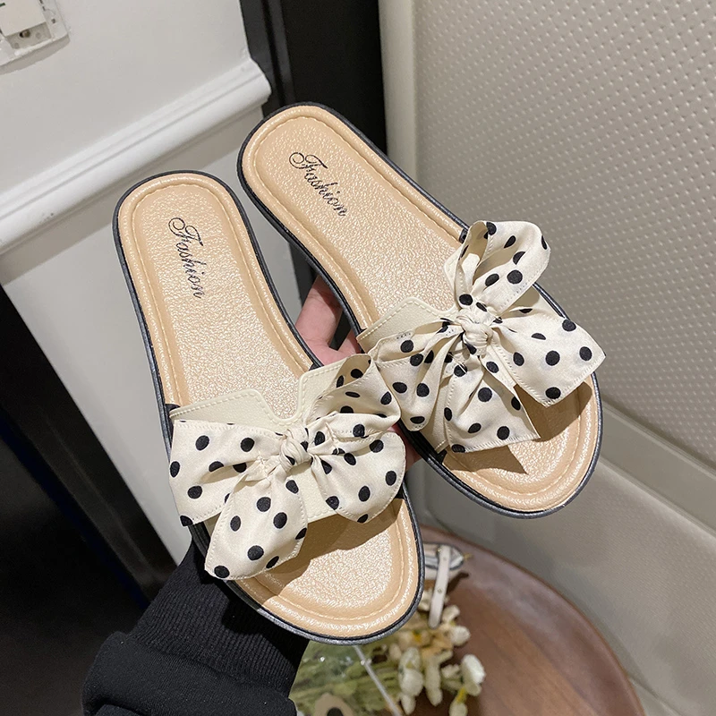 拖鞋女夏季外穿时尚防滑防臭耐磨轻便新款百搭ins蝴蝶结沙滩拖鞋
