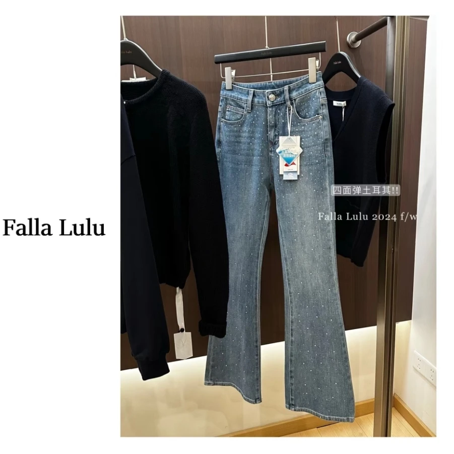 @英子家 土耳其满天星 重工烫钻高貭感显腿长微喇牛仔裤 D3832