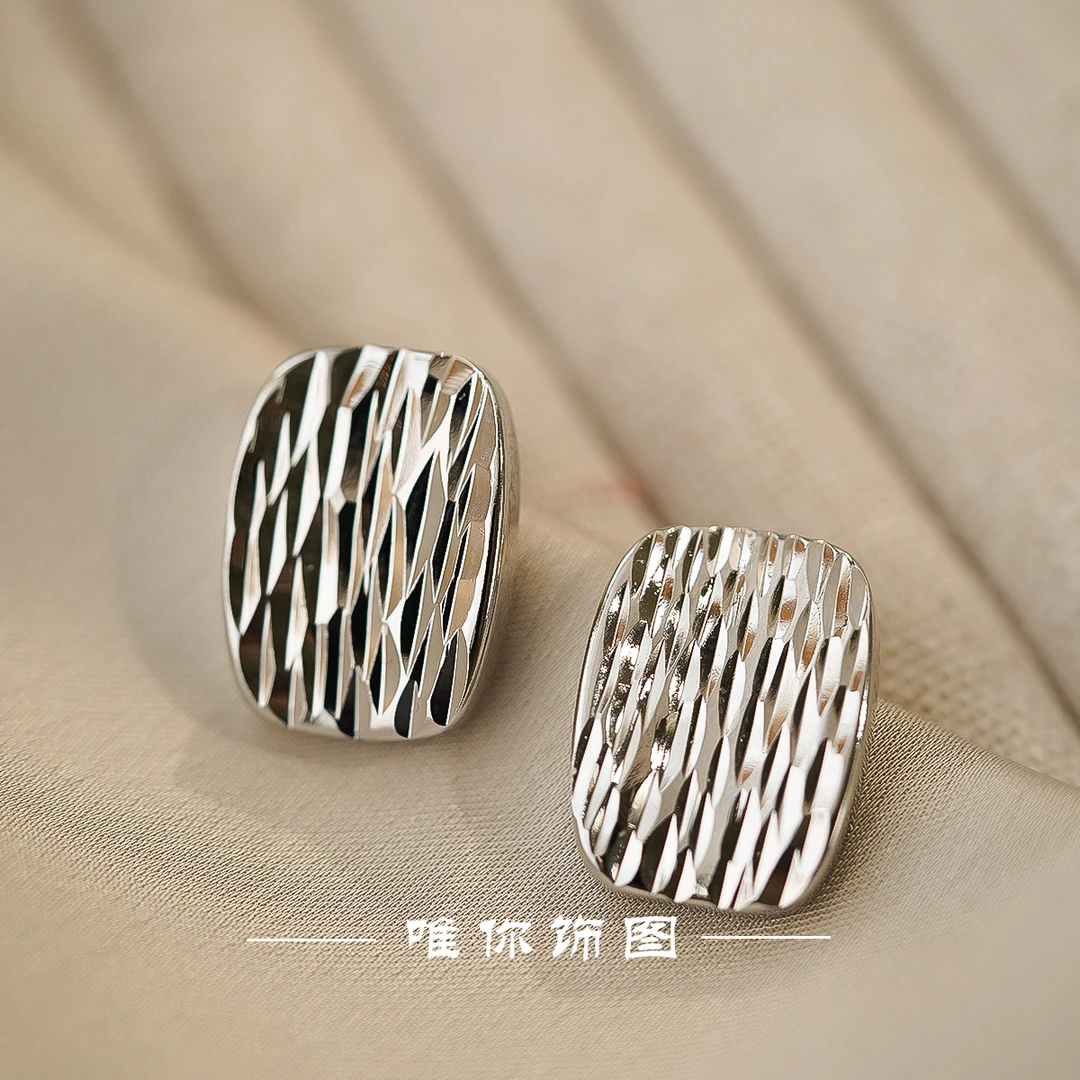 铜合金耳饰 不规则方形耳钉小众简约大气时尚法式复古E0175