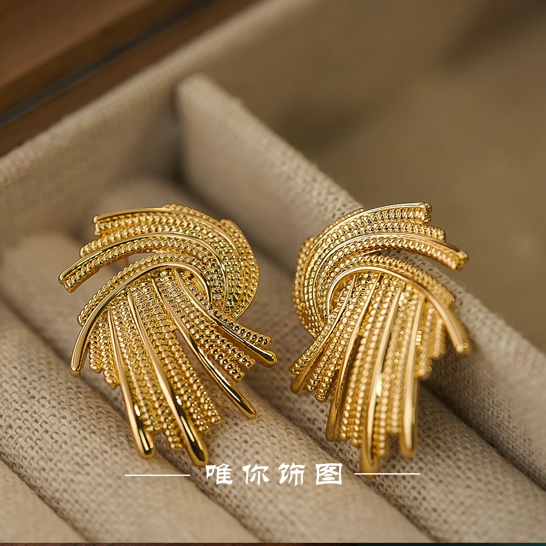 铜合金耳饰 设计感小众简约大气时尚法式复古E0170