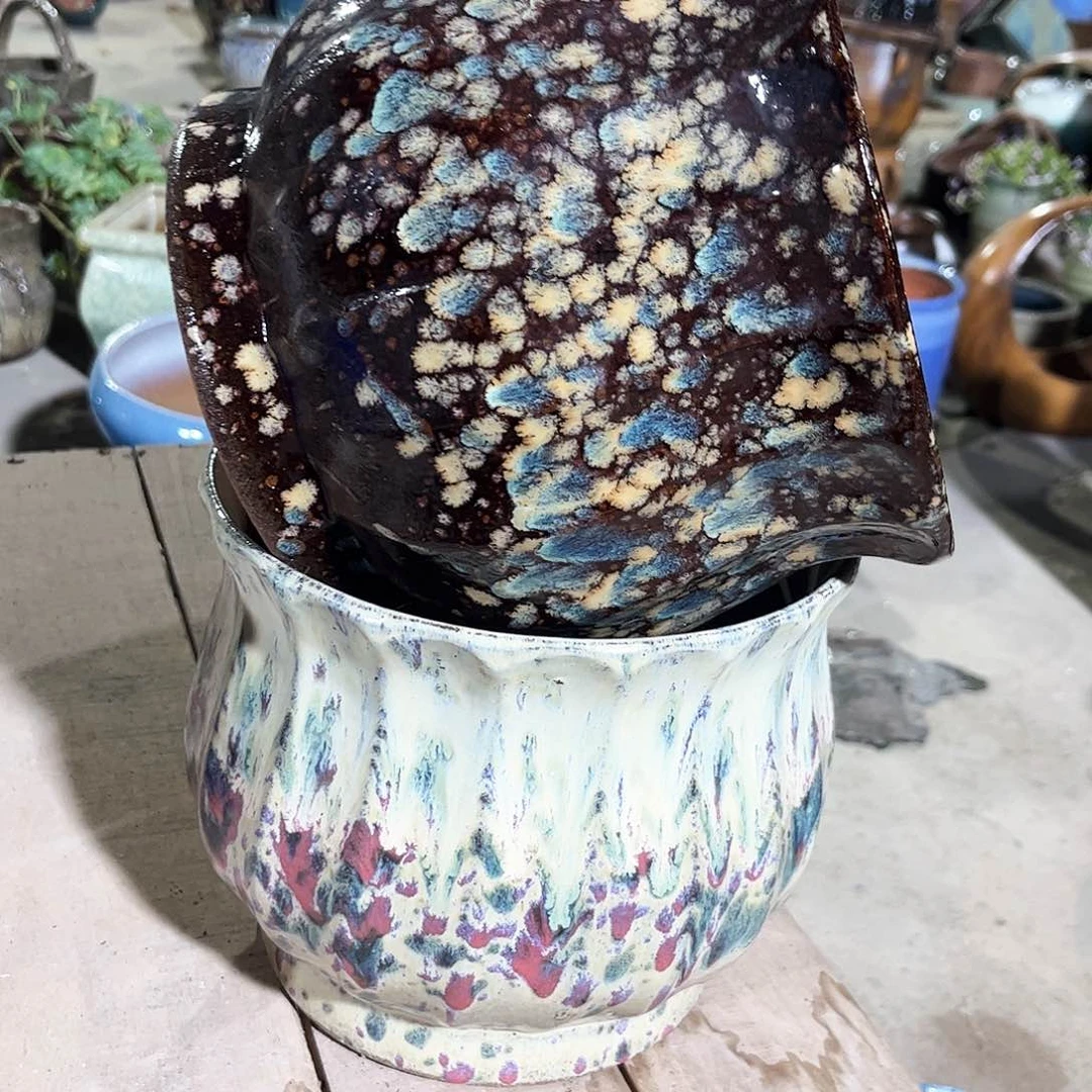 紫砂花盆花盆花开了