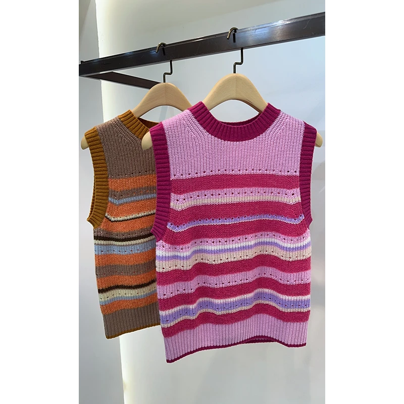 原厂孤品特价清！拍完则无！E家 多巴胺羊绒条纹针织背心C523
