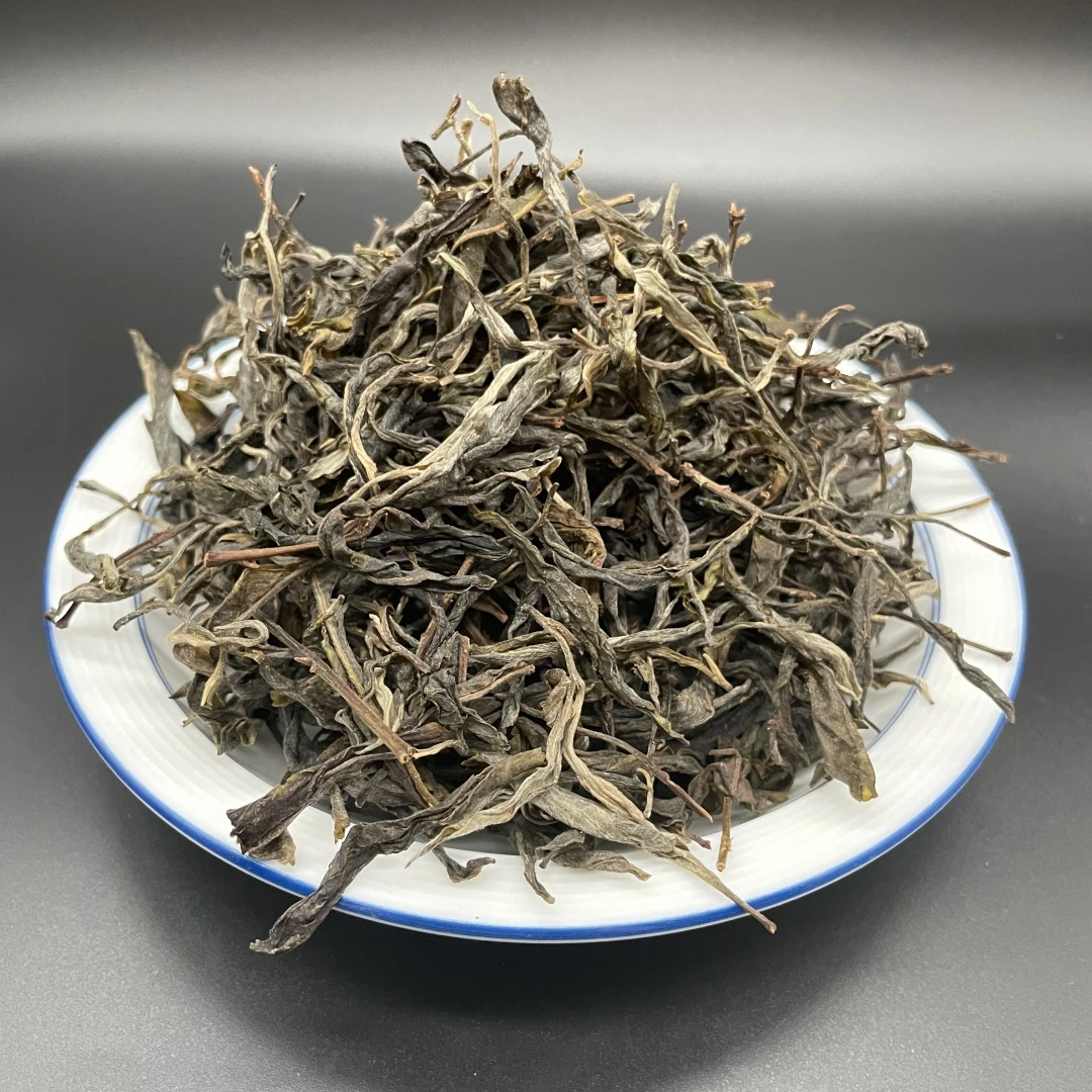 [源头优选 ] 自家茶山 曼岗-石旮旯地古树茶2024年春茶 300克/包