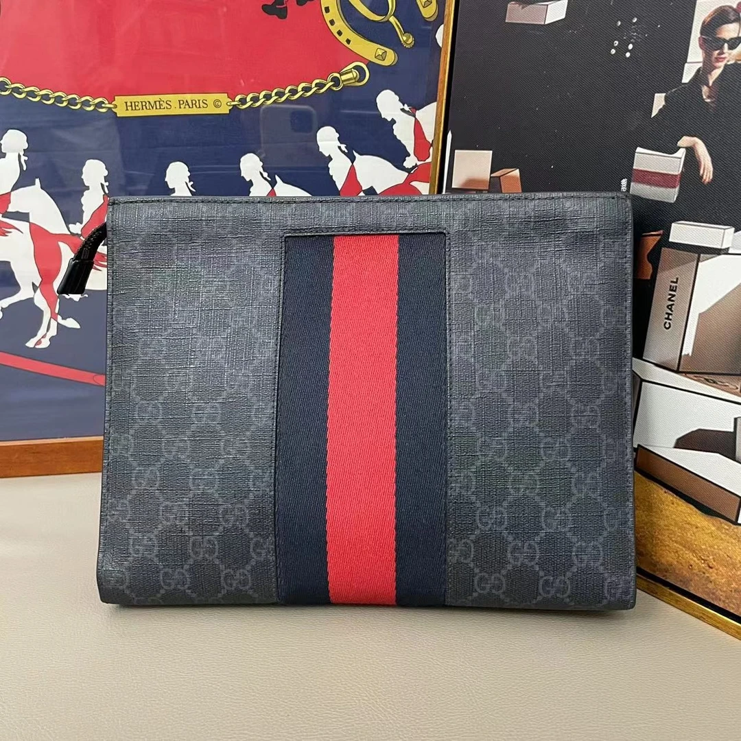 95新 GUCCI/古驰 古驰/帆布手拿包 尺寸:26x20x5编码: 8284543