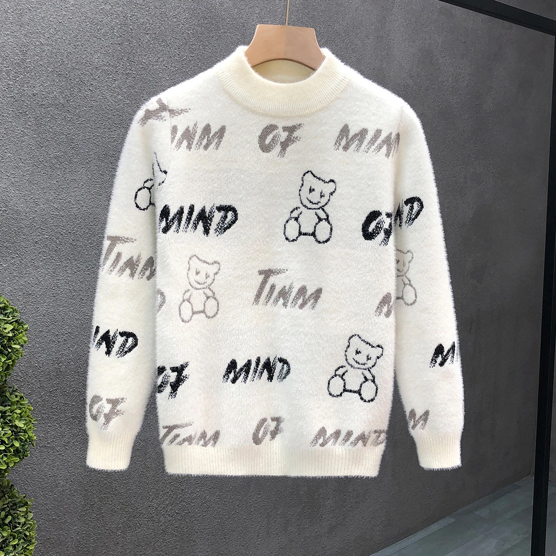 2024秋冬季新款男士打底衫卡通小熊半高领毛衣男双面绒内搭针织衫